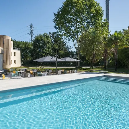 Hotell Brit Angers Parc Expo - L'acropole 3*