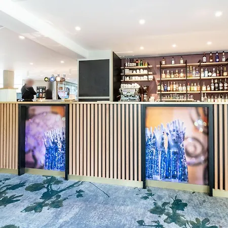 Hotell Brit Angers Parc Expo - L'acropole Verrieres-en-Anjou