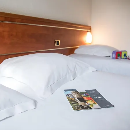 Brit Angers Parc Expo - L'acropole Hotel Verrieres-en-Anjou