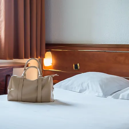 Brit Angers Parc Expo - L'acropole فندق Verrieres-en-Anjou