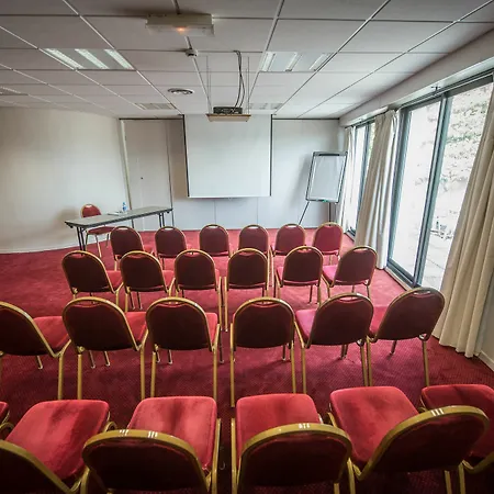 Brit Angers Parc Expo - L'acropole Hotel