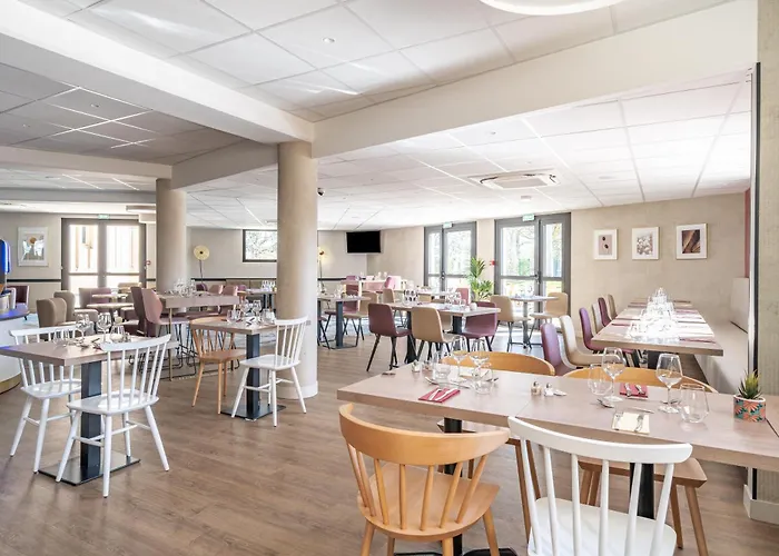 Brit Angers Parc Expo - L'acropole Hotel Verrieres-en-Anjou