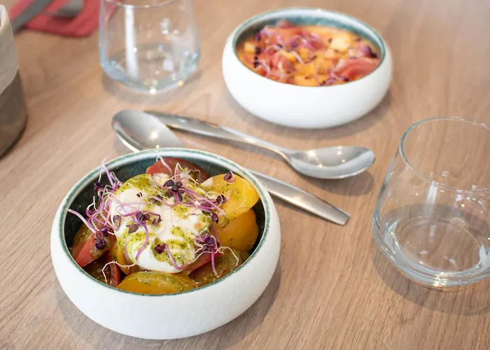 Brit Angers Parc Expo - L'acropole فندق 3*